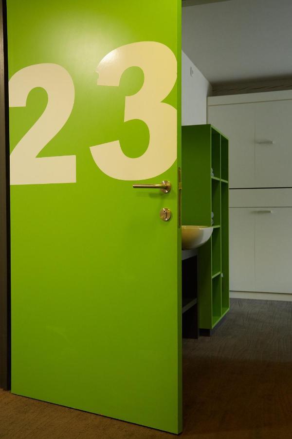 Focus Budget Kortrijk Luaran gambar