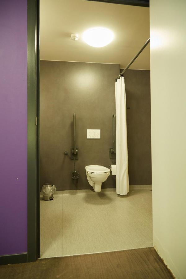 Focus Budget Kortrijk Luaran gambar